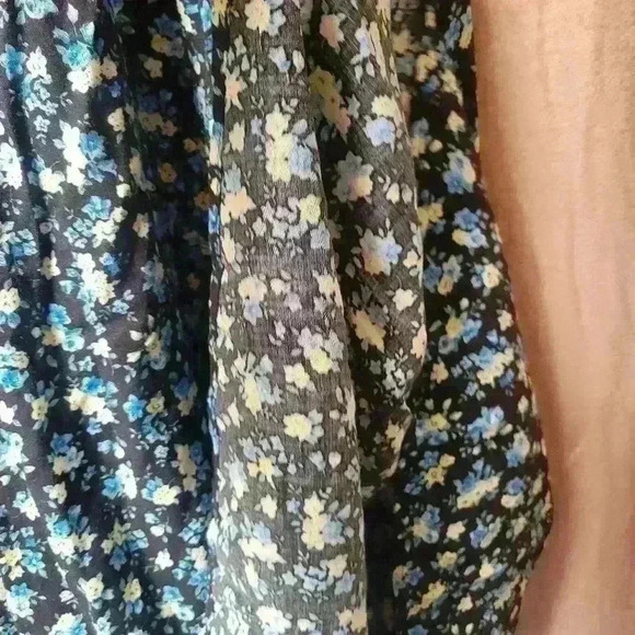 VTG Renee's Adam's Maxi black floral skirt elastic waist sz 12 - Picture 2 of 3